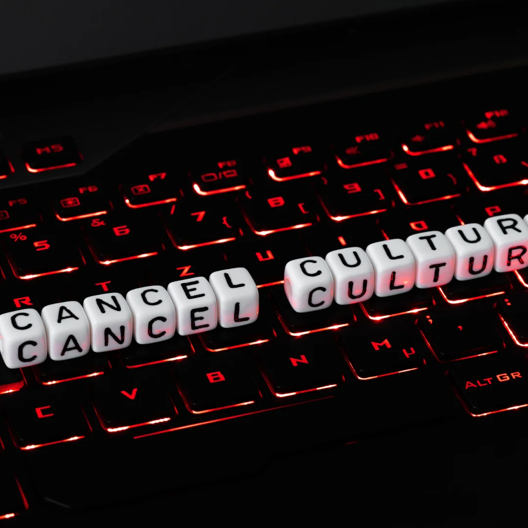 Cómo Sobrevivir a la Cultura de Cancelación: Guía de Recuperación